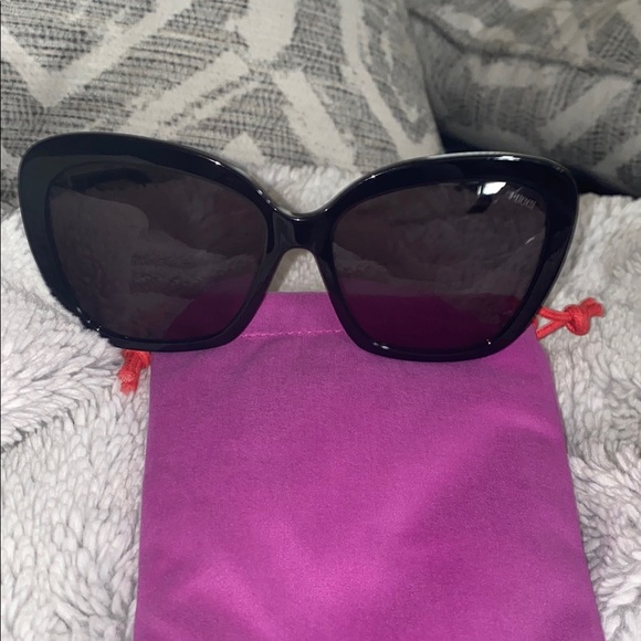 Emilio Pucci Accessories - NWT Emilio Pucci Sunglasses